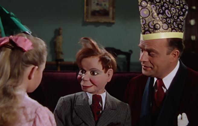 《米奇与魔豆：国语版电影，小熊爱神空中翱翔，观后感朋友们》