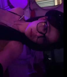 B&M-女神S~浪~贱的一幕全记录[32V-306M]