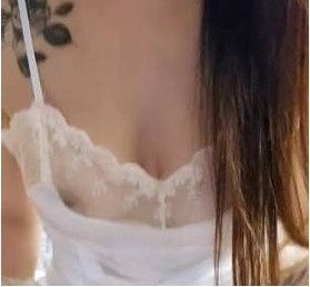 onlyfans博主Brat_Suyeon8月最新打粑粑视频