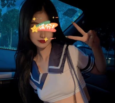 _某推高颜值网红妹子-luyuan258鹿苑