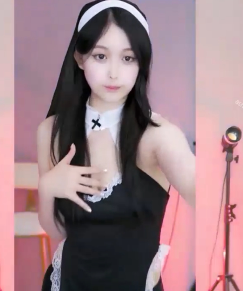 [转载搬运]+CC小橘子+付费群定制热舞~+[2V+291M][百度盘]