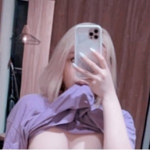 30万人追踪优质网红某推尤物kitty