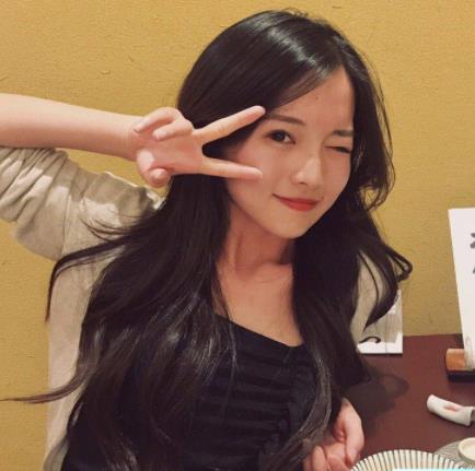 魔都反差00后优质名媛梨甜姨私密露脸[1V+394M]