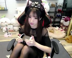 步非烟最新大作722：排队互动的女人们