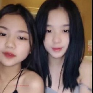 稚鸟系列三女学生约帅哥尝J果!幼嫩娇艳 [1V-873M]