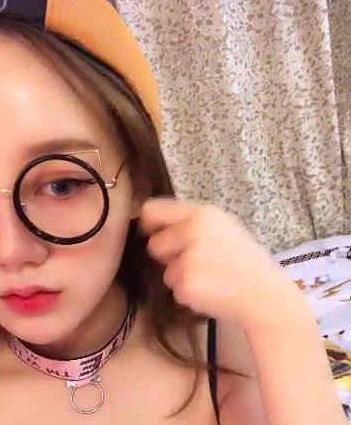 快手可爱主播（百变小魔仙）