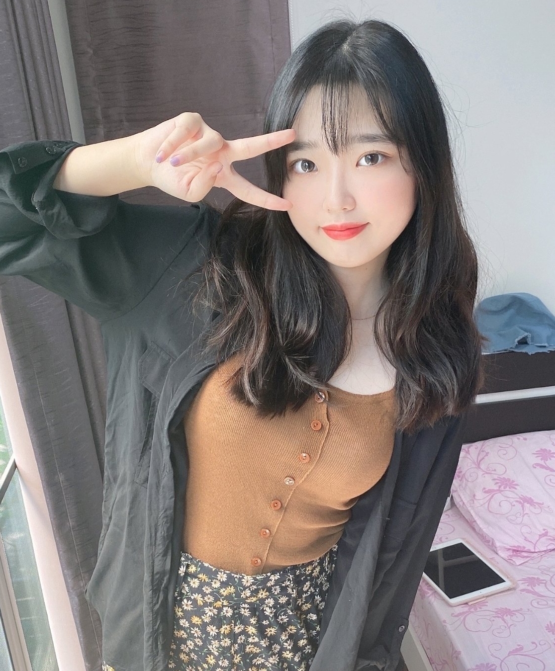 [转载搬运]+【优质媚黑女神猎杀】22厘米D王一步到胃『宇航员』...+[59v+2四人游+5.37G][百度盘]