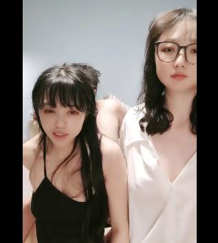 幸福眼镜哥双F两少F[1V-300M]