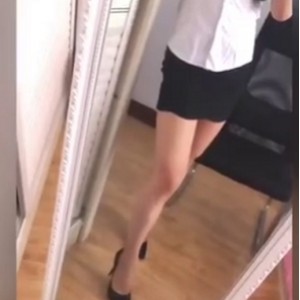 [转载搬运] 优质大罩杯女神[繁华女王j情景小剧场天生尤物胡言乱语指教骚气放飞自我出不明液体出声声线动人29V [29v+6.5G][附件下载]