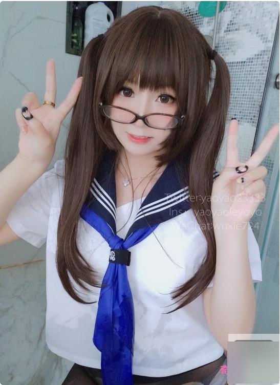 微博妹子摇摇乐的蓝JK