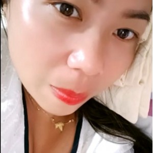 农村骚妇【农村骚娘们】户外裸奔 跳弹狂震 水花到处喷 【2.6G】