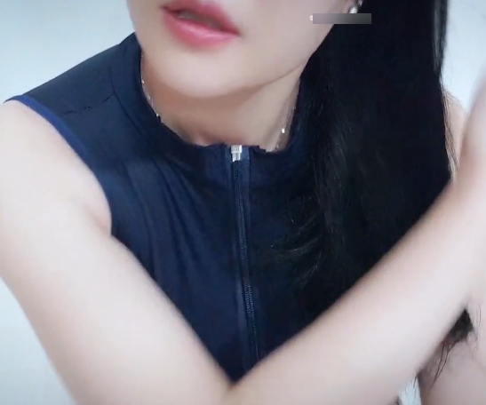 火爆某推宅男圈韩系超资深优质御姐【】韩国尤物浮力姬（RyuA）最新散播稀缺完整合集[70V13.1G]