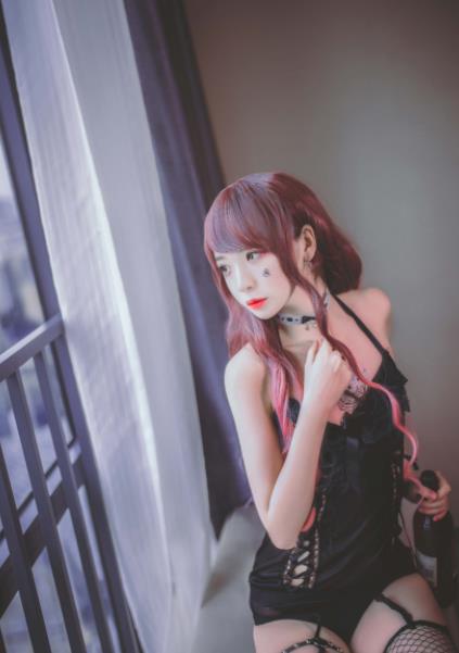 _虎牙超人气无数宅男为之倾倒优质cos女神高质量coser（疯猫ss）最新散播有尺度私拍合集_1.22GB