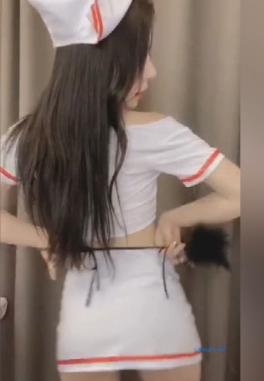 半糖主播小韩雪最新作品一部