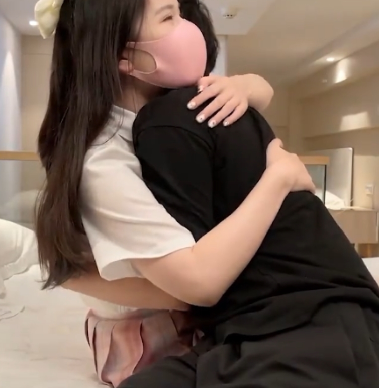 推特小狗+狐不妖+38v30g合集