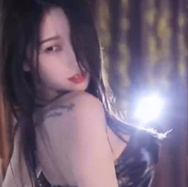 虎牙高颜值主播正恒韵子&林软软强强联合+[28V4G]