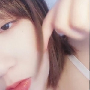 九儿小川白色吊带[1V137M][百度云]