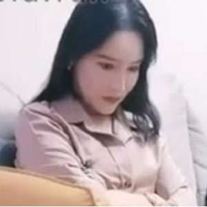 【影片大小】345MB【影片时长】69分钟【影片格式】MP4