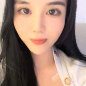 精选尤物女神新人小美，按摩按摩约会互动，蜜桃美臀后推车玩弄，冲刺猛怼内释，1V+768MB视频精彩纷呈