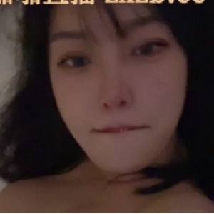 优质神秘处，小东西进入，1V+238M，百度盘喷泉