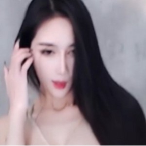 虎牙车老板AI热舞软件：一键去衣，价格公道，更新不停