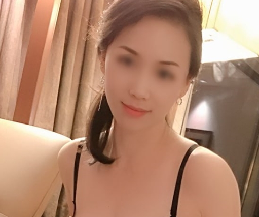 绿帽妻子与米奇宝宝：70v52.8g视频收藏，百度ED2K热议，微信一对一服务备受推崇