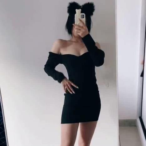 舞蹈系学生主播小明自选小合集：柔韧性姿势快乐一字马1.8G资源