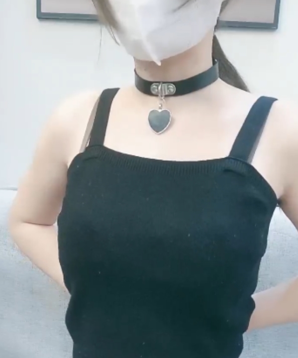 《双马尾怡崽打瞌睡355v494.4g：百度ED2K新增33v，收藏者狂热追捧》