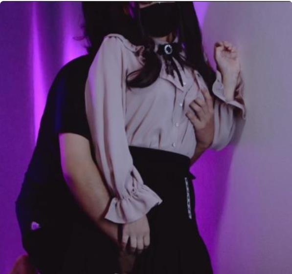 韩国地雷系女神Echiechi资源合集,43.5G精彩视频,口罩尺度作品引发强烈反响,玩具与指教内容应有尽有,尽享口味重味与神秘魅力!