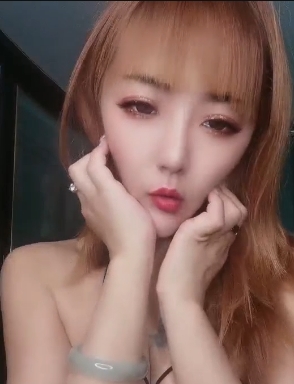 万粉主播陈小魔：挑战尺度美颜身材火爆，禁忌伦理自嗨秀视频集锦