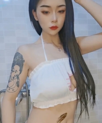 周小念：网红小姐姐作品视频合集，63个视频总大小3.61G，颜值身材俱佳，爆走丫头魅力无限