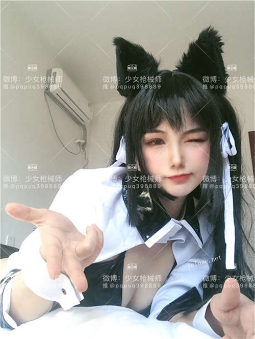 人气COSER福利姬少女枪械师牛奶小怪兽套直播视频