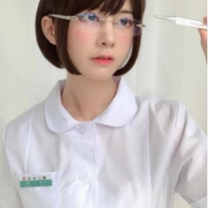 超美人气COS界天花板二次元美少女（眼酱大魔王w）绝版91套私拍合集