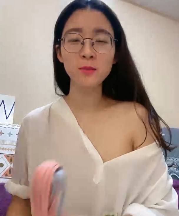 奈奈的腿小合集，12V+6.74G，百度盘大放送！