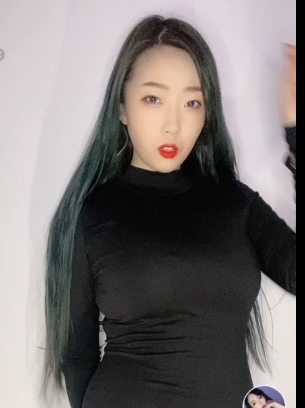 火辣网红妹子：逆天身材精选小仙女|199V9.1G芮甜甜程停播快手大球球球器舞动热辣道具自娱自乐秀