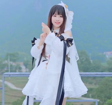 可爱COSPLAY舞蹈混剪视频，勾指起誓与miko酱一起跳舞