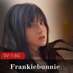 Frankiebunnie精选娃娃高清无水印，馒头包双眼诱惑，露天实战道就娆小伙伴用嘴