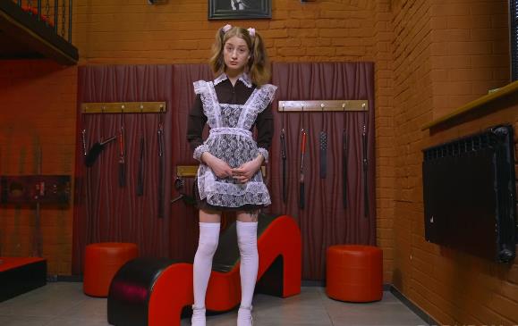 铁塔天使SashaPaige：欧美单人战斗，用嘴吞金肛J，时长35-37分钟