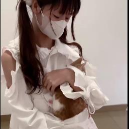 JK妹子翟凌自拍视频29分钟完整版，楼梯房间内可爱娘娘腔片段下载