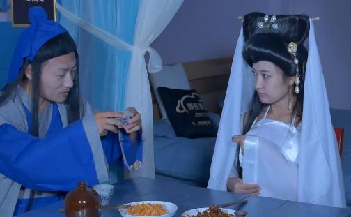 精东传媒最新搞笑片：1V-1G，时长35分，女主角出彩，快来下载观看！