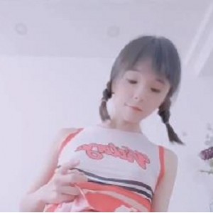 推特妹子2自拍作品，男主露脸，内部人员观看，约粉丝，视频大小8.5G