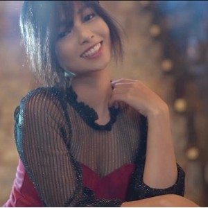 P站女神Ja失眠ineJ：多才多艺的身材女神，18.8G视频资源等你来看！