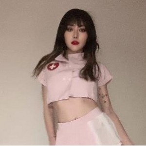 EunHa自拍-5V-1.7G-时长最长17分-图193-火爆圈粉退出赵梓婷S子身材L出镜观看