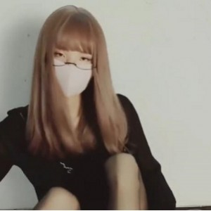 TS-jinwanxuan1999：39V，3.5G作品集，硅胶球、牛奶互动玩法新颖