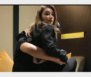 小宝寻花：40分钟无水印自拍，魔鬼身材惊艳全场