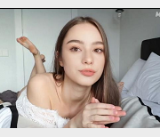 外网平台网红童锦程自拍视频，时长55分钟，引爆人气