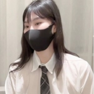 男家长水里下mi yao酒店女幼师