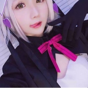 《美少女私藏小秋秋合集，让你心动不已》