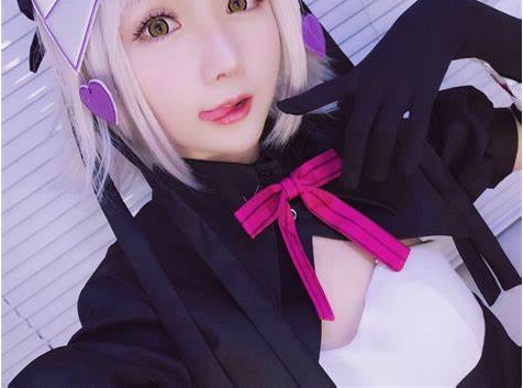 《美少女私藏小秋秋合集，让你心动不已》