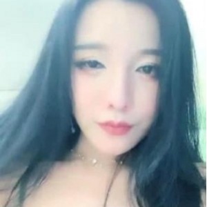 高颜值女主播高能直播回放